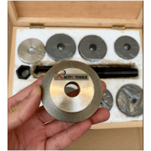 Bộ dao cắt miệng xi e xu páp máy thủy cummins